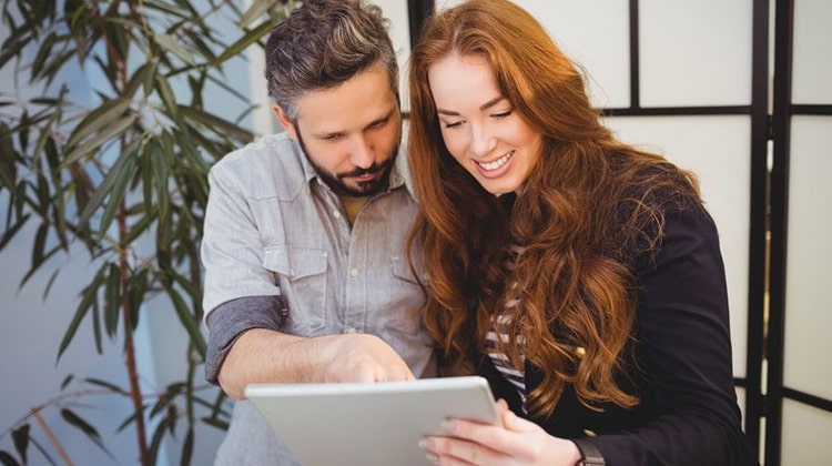 Transform Cold Calls into Hot Leads in 4 Simple Steps